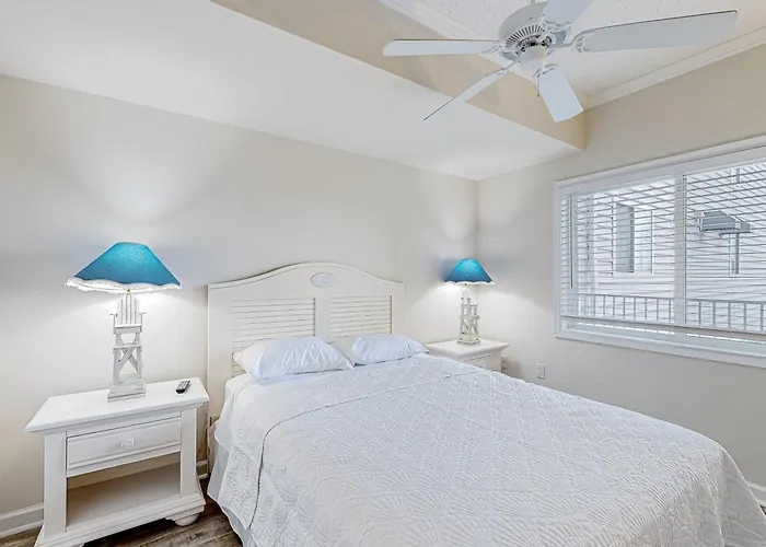 Apartment Ocean Break 109